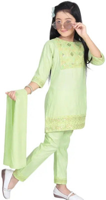 NIVARACREATION Girls Party(Festive) Kurta Pyjama(Light Green)