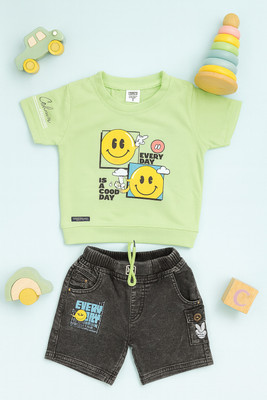 karnika Boys Casual T-shirt Shorts(Green)