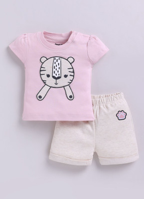Smart Baby Baby Girls Casual T-shirt Shorts(Pink & Beige)