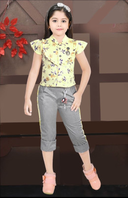 HouseOfCommon Baby Girls Party(Festive) Top Capri(Yellow)