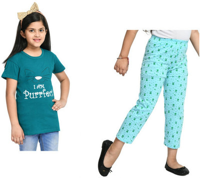 Indistar Girls Casual Capri T-shirt(Maroon, Black)