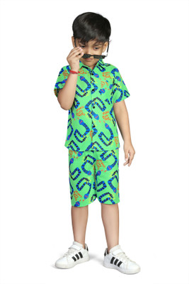 Kenvi Textile Boys Casual Shirt Shorts(Green)