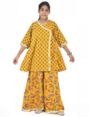 Geet Fashion Girls Casual Kurta and Palazzo Set(Yellow Pack of 1)