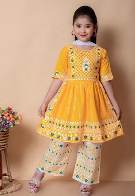 NFASHION Girls Festive & Party Kurta, Pyjama & Dupatta Set(Pink Pack of 1)