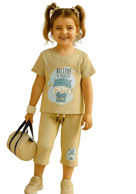 SOULSHINE Girls Casual T-shirt Capri(Beige)