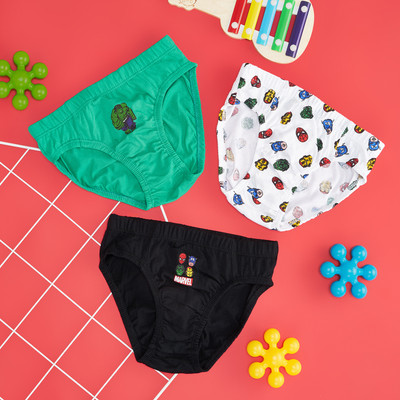 Pantaloons Junior Brief For Boys(Multicolor Pack of 3)