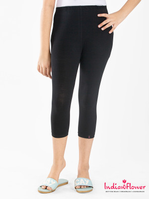 INDIAN FLOWER Capri For Girls Casual Solid Cotton Lycra Blend(Black Pack of 1)