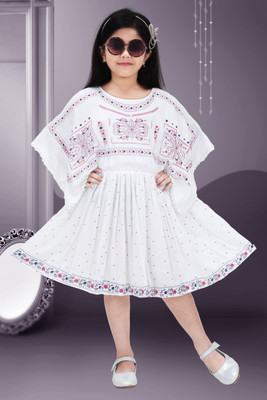 Hipposippo Girls Below Knee Festive/Wedding Dress(White, Fashion Sleeve)