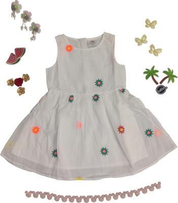 CREATIVE KID'S Indi Girls Midi/Knee Length Casual Dress(White, Sleeveless)