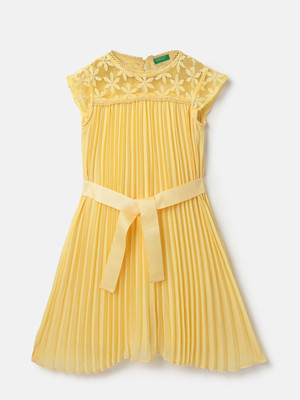 United Colors of Benetton Indi Girls Midi/Knee Length Casual Dress(Yellow, Cap Sleeve)
