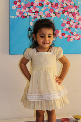 Koshmosh Indi Girls Midi/Knee Length Casual Dress(White, Half Sleeve)