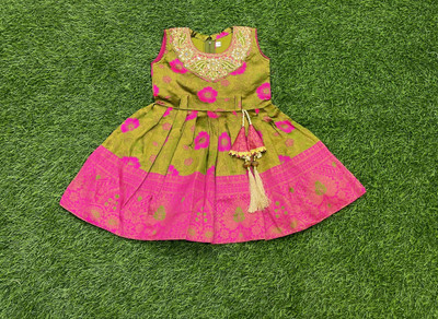 SMARTPOINT PLUS Girls Midi/Knee Length Casual Dress(Multicolor, Sleeveless)