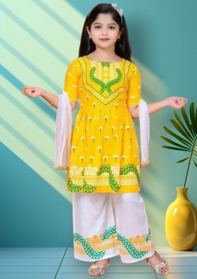 KIDDRESS Girls Maxi/Full Length Casual Dress(Yellow, Half Sleeve)