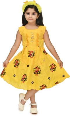 Warith textile Girls Below Knee Party Dress(Gold, Sleeveless)