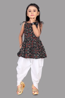 Meraki Fab Girls Festive & Party Dhoti & Kurta Set(Black Pack of 1)