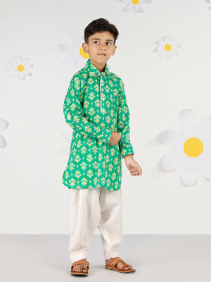 VASTRAMAY Boys Festive & Party Kurta and Pyjama Set(Green Pack of 1)