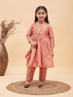 VASTRAMAY Girls Festive & Party Kurta and Pyjama Set(Pink Pack of 1)