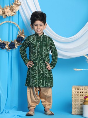 VASTRAMAY Boys Festive & Party Kurta and Pyjama Set(Green Pack of 1)