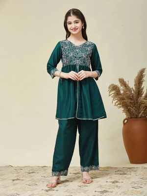 Curly Tales Girls Festive & Party Kurta and Palazzo Set(Green Pack of 1)