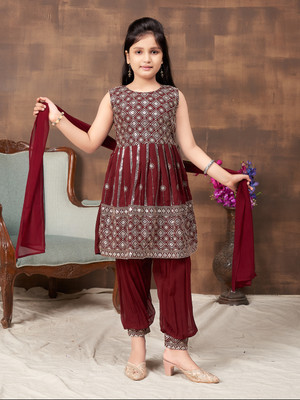 Aarika Girls Festive & Party Kurta and Patiala Set(Maroon Pack of 1)