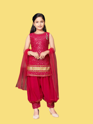 MUHURATAM Girls Festive & Party Kurta and Patiala Set(Red Pack of 1)