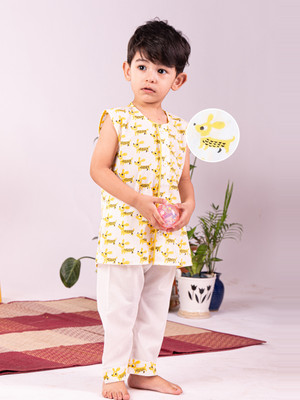 VASTRAMAY Boys Casual Kurta and Pyjama Set(Yellow Pack of 2)