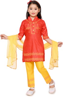 ZOMZOM FASHION Girls Festive & Party Kurti, Legging and Dupatta Set(Red Pack of 1)