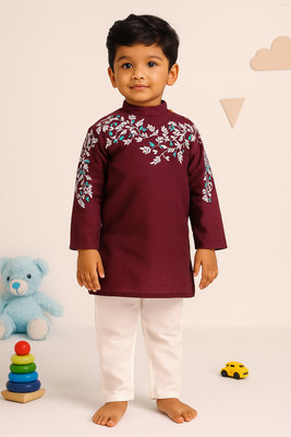 COSMOS ART ENTERPRISE Boys Festive & Party, Wedding Kurta and Pyjama Set(Maroon Pack of 1)