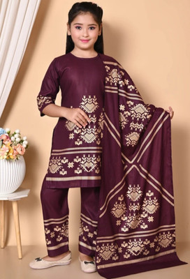 RKNAJ Girls Festive & Party Kurta, Churidar & Dupatta Set(Maroon Pack of 1)