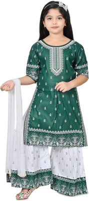 AROBI CREATION Girls Festive & Party Kurta, Pyjama & Dupatta Set(Green Pack of 1)