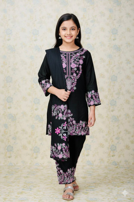 hotfashiondress Girls Casual Kurta, Pyjama & Dupatta Set(Black Pack of 1)