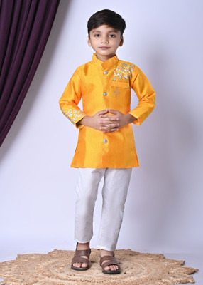 A M ENTERPRISE Boys Casual Kurta and Churidar Set(Yellow Pack of 1)