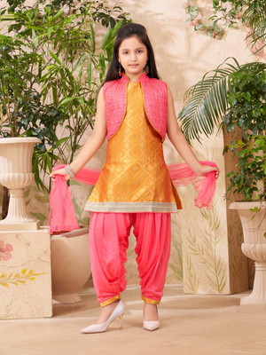 Aarika Girls Casual Kurta and Patiala Set(Yellow Pack of 1)