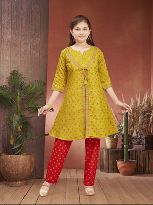 Aarika Girls Festive & Party Kurta and Pyjama Set(Red Pack of 1)