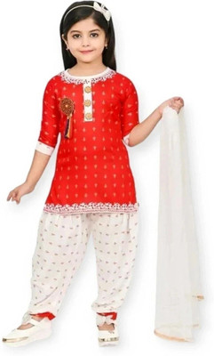 Shiidal Girls Casual, Formal, Festive & Party Kurta and Patiala Set(Red Pack of 1)