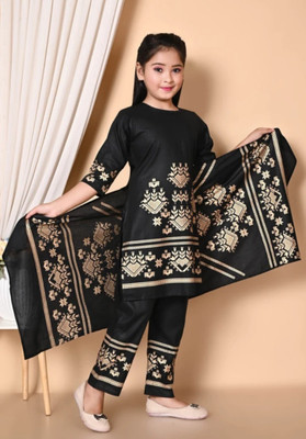 RKNAJ Girls Festive & Party Kurta, Churidar & Dupatta Set(Maroon Pack of 1)