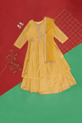 Akkriti by Pantaloons Girls Casual Churidar and Dupatta Set(Yellow Pack of 1)