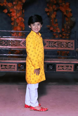 LABELZERO Boys Festive & Party Kurta and Pyjama Set(Yellow Pack of 1)