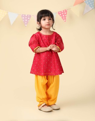 Fabindia Baby Girls Festive & Party Kurta and Sharara Set(Red Pack of 1)