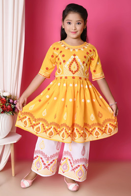 Jbegam Girls Casual Kurta and Palazzo Set(Yellow Pack of 1)