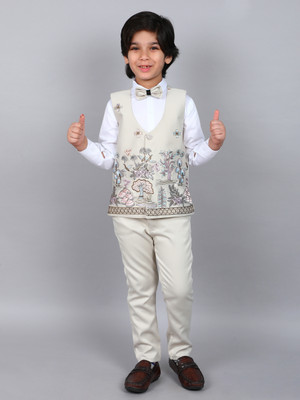 HouseOfCommon 3 Piece Self Design Boys Suit