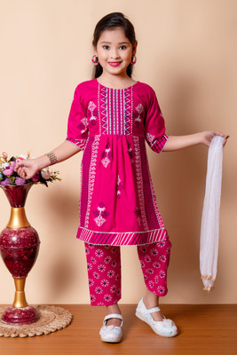 MPRIMEFASHION Girls Festive & Party Kurta and Pyjama Set(Pink Pack of 1)