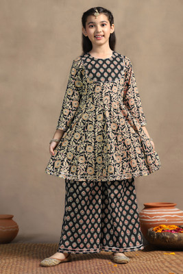 Sangria Girls Festive & Party Kurta and Sharara Set(Black Pack of 1)