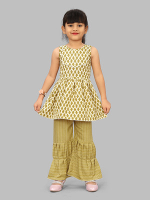 Shlok Enp Girls Festive & Party, Casual Kurta and Palazzo Set(Light Green Pack of 1)