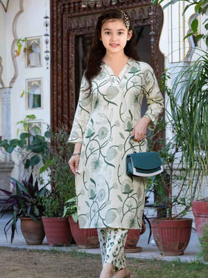 ROSMEAN Girls Formal Kurta and Trouser Set(Beige Pack of 1)
