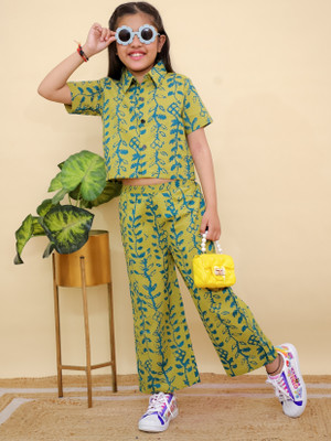Pari Mahal Girls Casual Shirt & Waistcoat Set(Green Pack of 1)