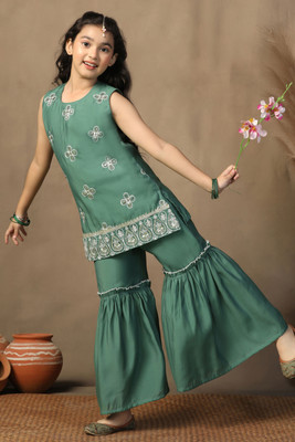 Fashion Dream Girls Festive & Party Kurta and Palazzo Set(Green Pack of 1)