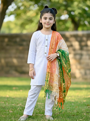 CUTE XII FASHION Girls Formal Kurta, Pyjama & Dupatta Set(White Pack of 1)