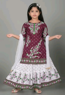 Hipposippo Girls Festive & Party Kurta and Skirt Set(Maroon Pack of 1)