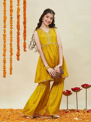 Curly Tales Girls Festive & Party Kurta and Sharara Set(Yellow Pack of 1)